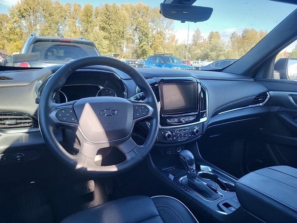 used 2023 Chevrolet Traverse car, priced at $43,354