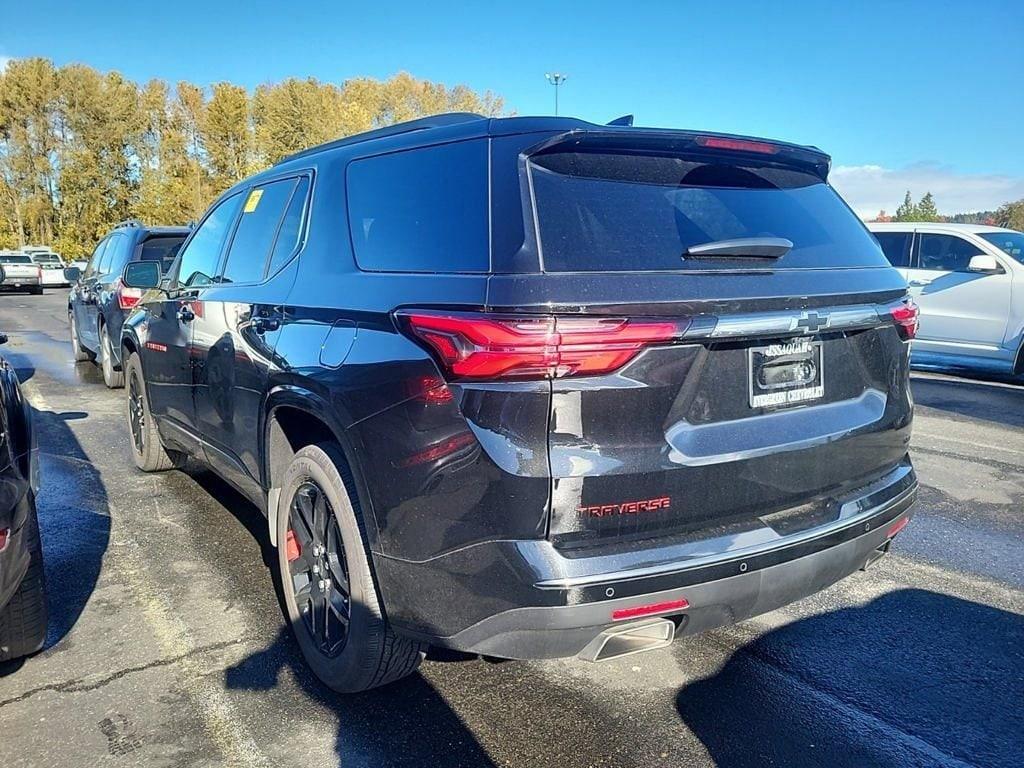 used 2023 Chevrolet Traverse car, priced at $43,354