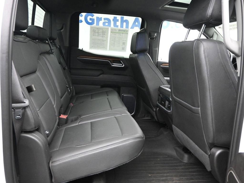 used 2022 GMC Sierra 1500 car, priced at $45,998