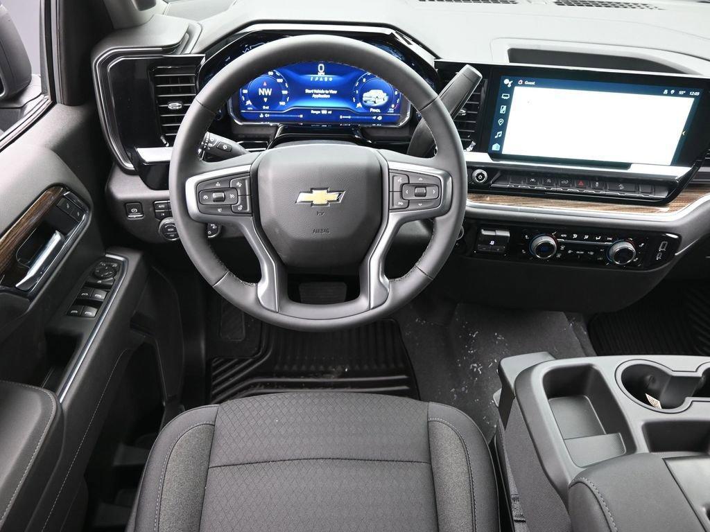 new 2025 Chevrolet Silverado 1500 car, priced at $59,640