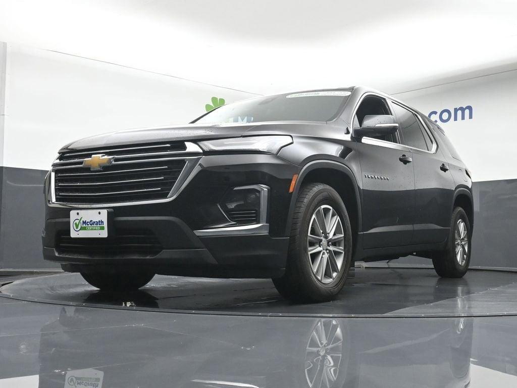 used 2023 Chevrolet Traverse car, priced at $30,359