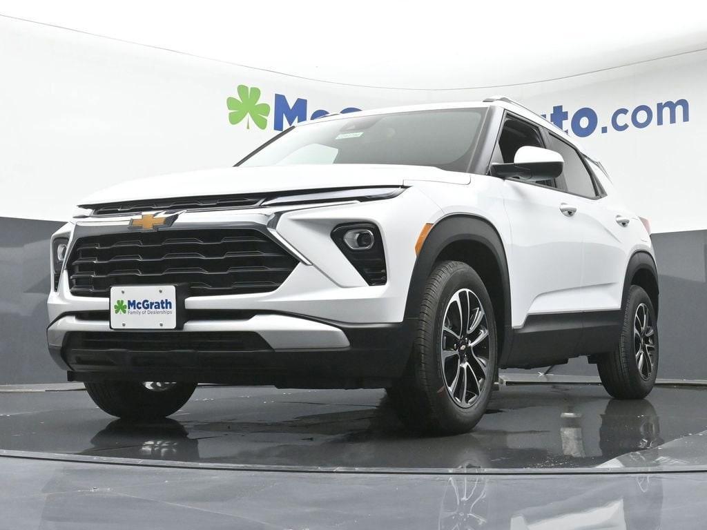 new 2025 Chevrolet TrailBlazer car, priced at $27,080