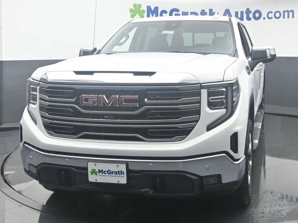 new 2025 GMC Sierra 1500 car, priced at $61,465