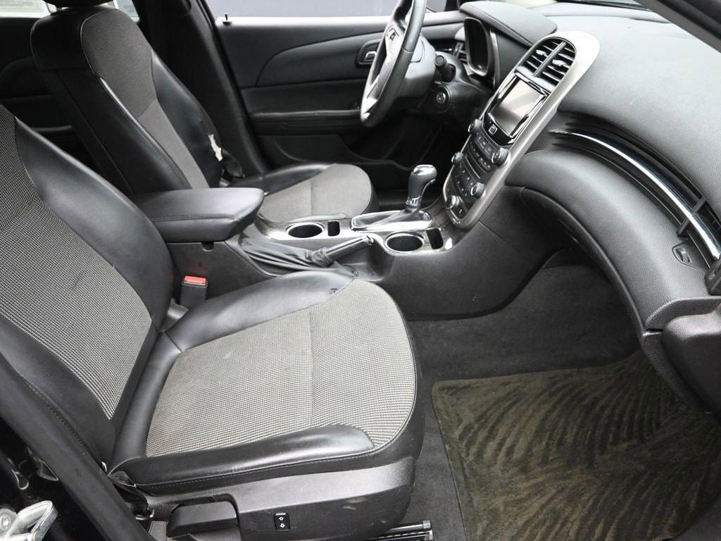 used 2015 Chevrolet Malibu car, priced at $9,488
