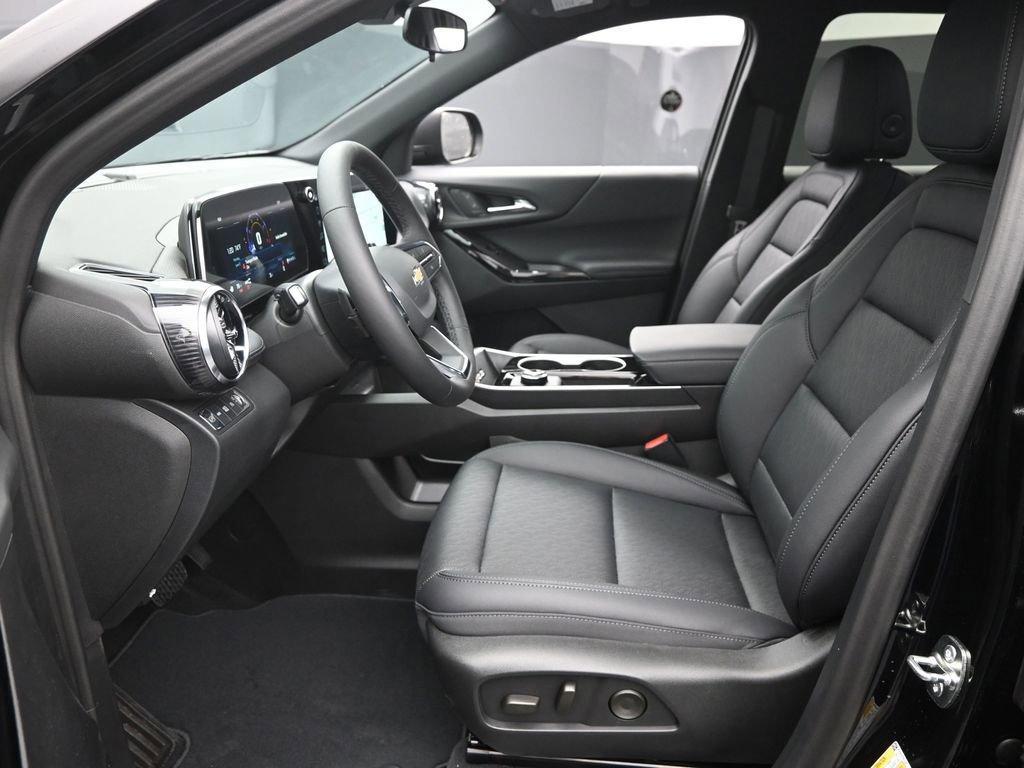 new 2026 Chevrolet Equinox car, priced at $31,045