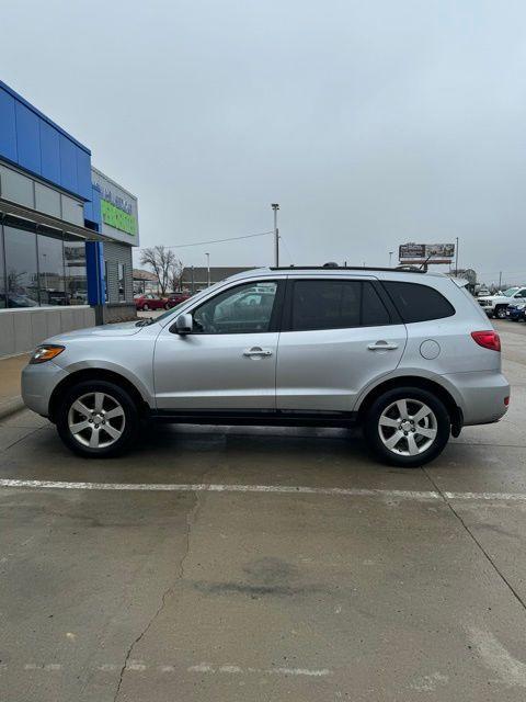 used 2009 Hyundai Santa Fe car, priced at $6,998