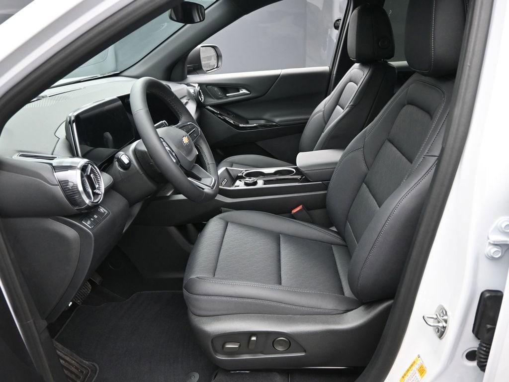 new 2026 Chevrolet Equinox car, priced at $29,045