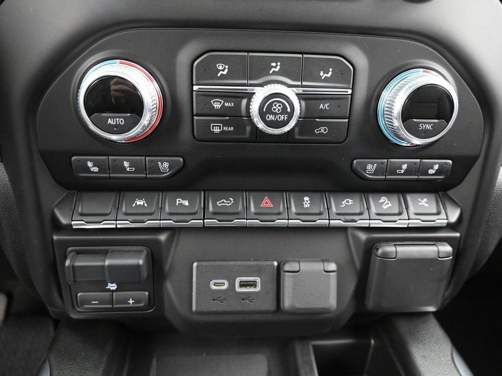 used 2022 GMC Sierra 1500 Limited car, priced at $49,400