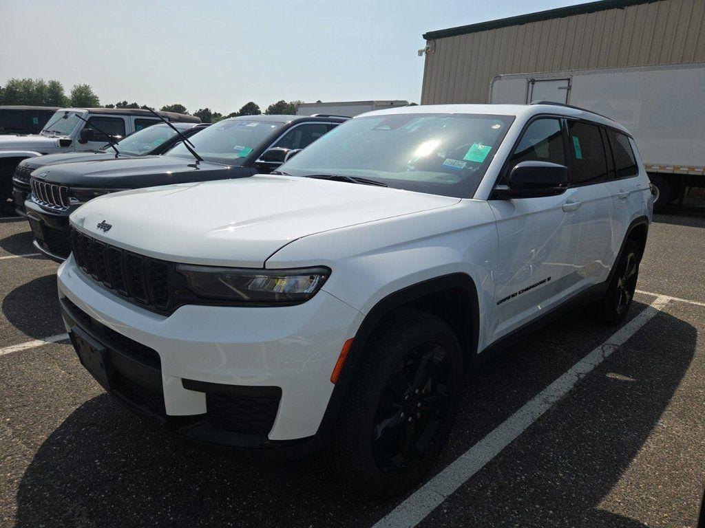 used 2022 Jeep Grand Cherokee L car, priced at $33,730