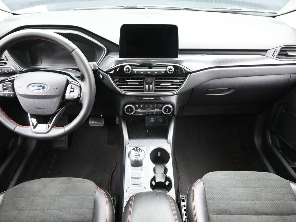 used 2022 Ford Escape car, priced at $25,900