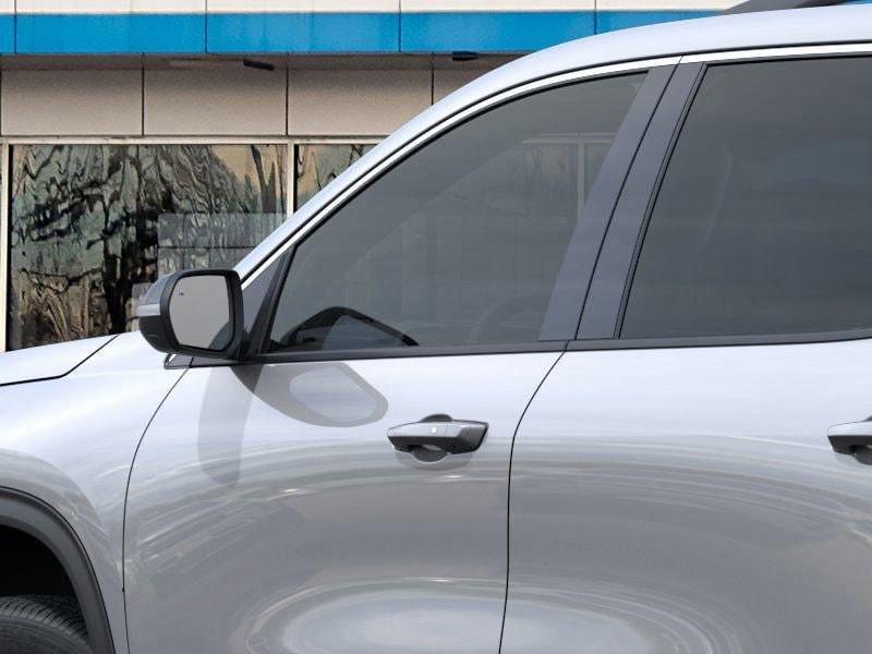 new 2025 Chevrolet Traverse car, priced at $43,045