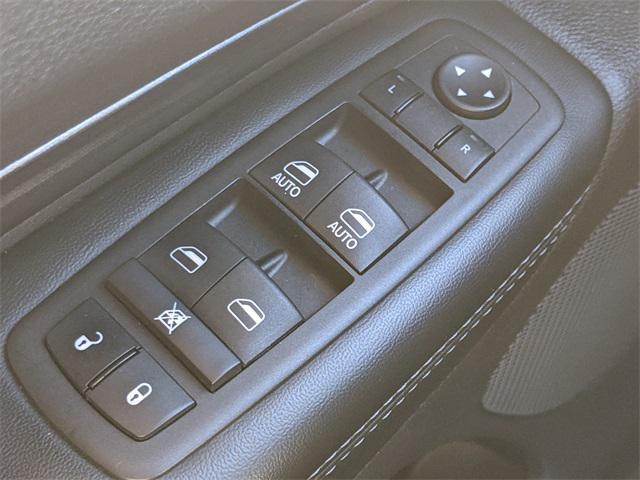 used 2024 Dodge Durango car, priced at $25,962