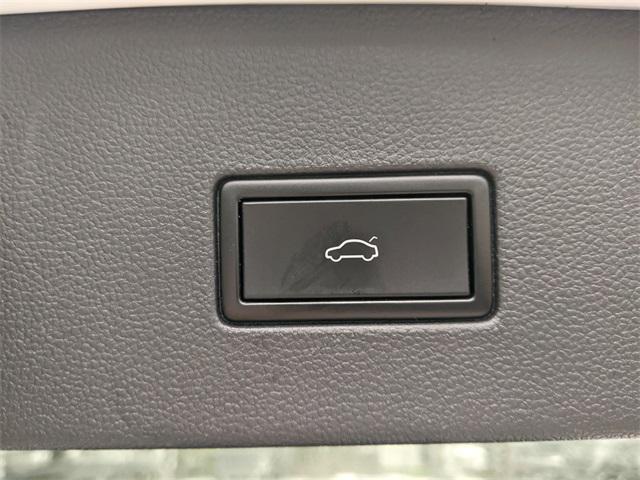 used 2019 Volkswagen Atlas car, priced at $19,866