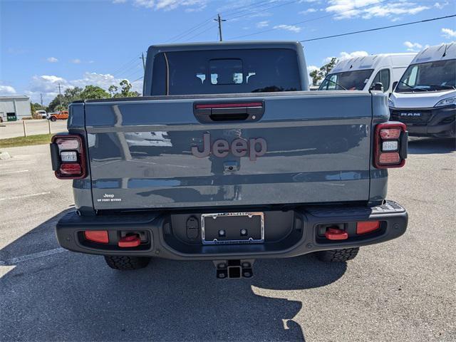 new 2025 Jeep Gladiator car, priced at $60,665