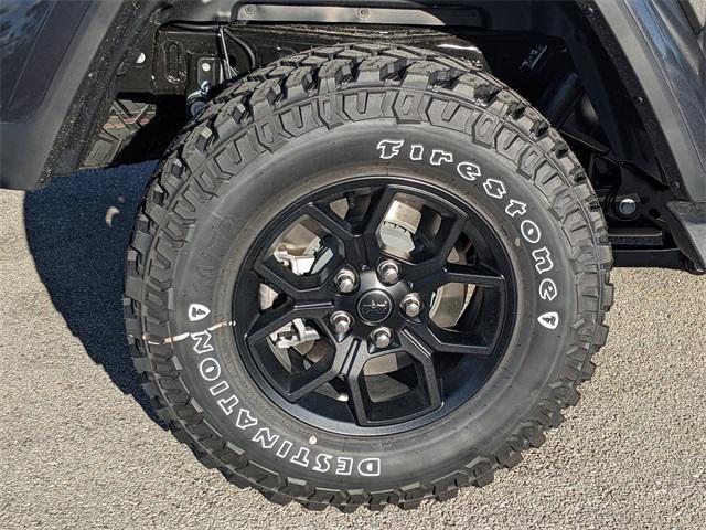 new 2025 Jeep Gladiator car, priced at $48,855