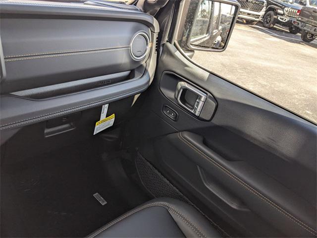 new 2025 Jeep Gladiator car, priced at $48,855