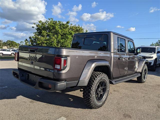new 2025 Jeep Gladiator car, priced at $48,855