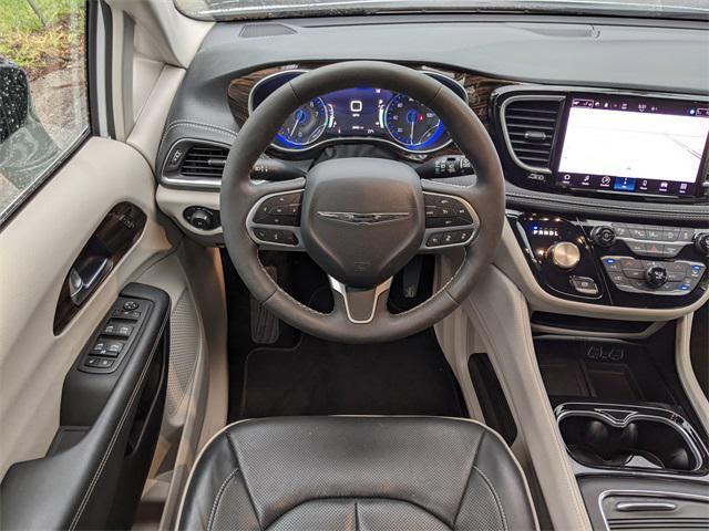 used 2023 Chrysler Pacifica car, priced at $37,168