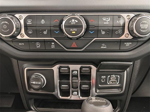 new 2025 Jeep Gladiator car, priced at $48,855