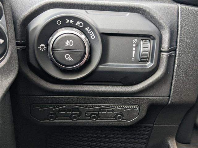 new 2025 Jeep Gladiator car, priced at $56,290