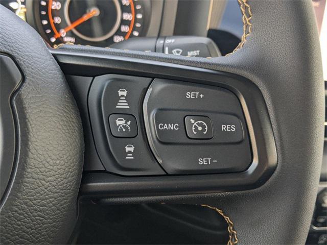 new 2025 Jeep Gladiator car, priced at $56,290