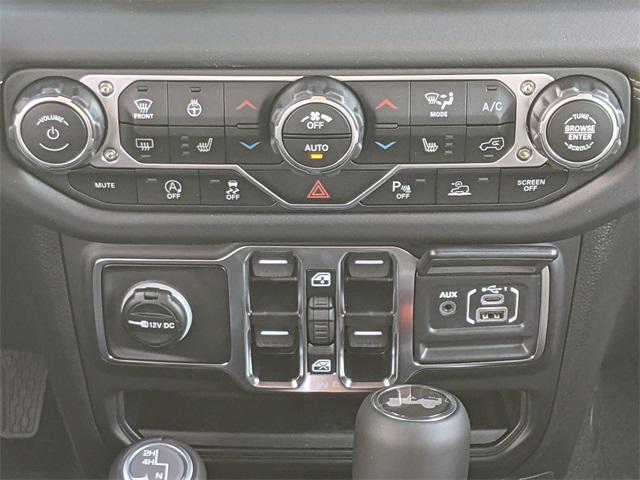 new 2025 Jeep Wrangler car, priced at $49,865