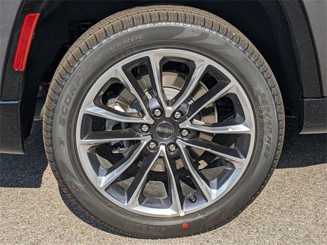 new 2024 Jeep Wagoneer L car, priced at $91,930