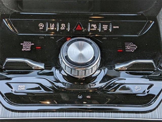 new 2024 Jeep Wagoneer L car, priced at $91,930