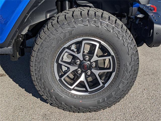 new 2025 Jeep Gladiator car, priced at $60,665