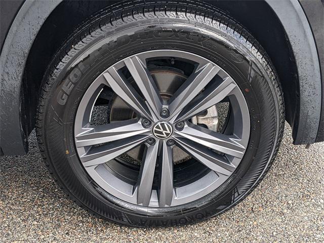 used 2021 Volkswagen Atlas Cross Sport car, priced at $19,301