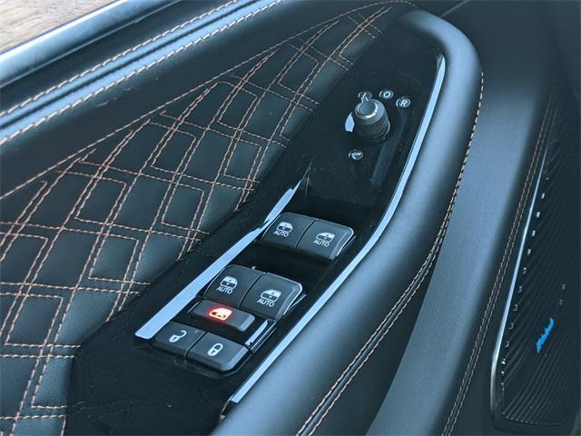 new 2025 Jeep Grand Cherokee car, priced at $66,580