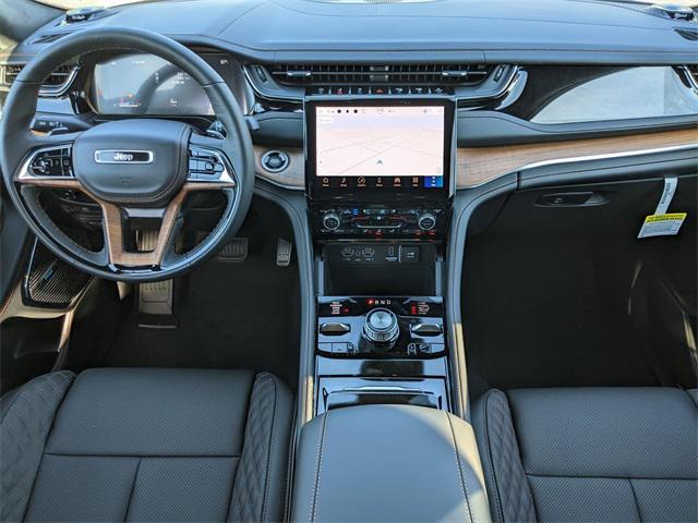 new 2025 Jeep Grand Cherokee car, priced at $66,580
