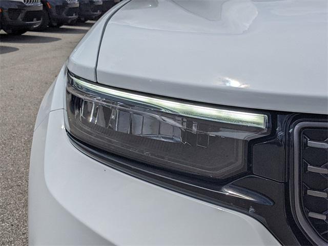 new 2025 Jeep Grand Cherokee car, priced at $66,580