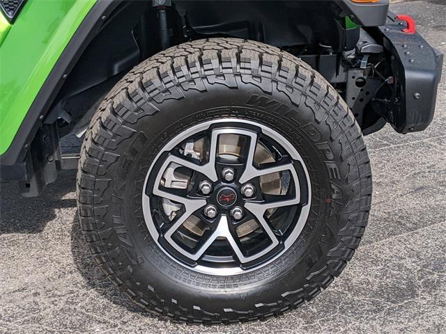 new 2025 Jeep Gladiator car, priced at $60,110