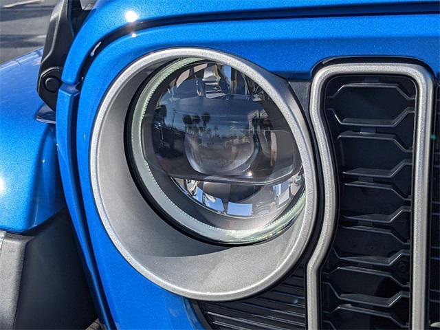 new 2025 Jeep Wrangler car, priced at $49,565