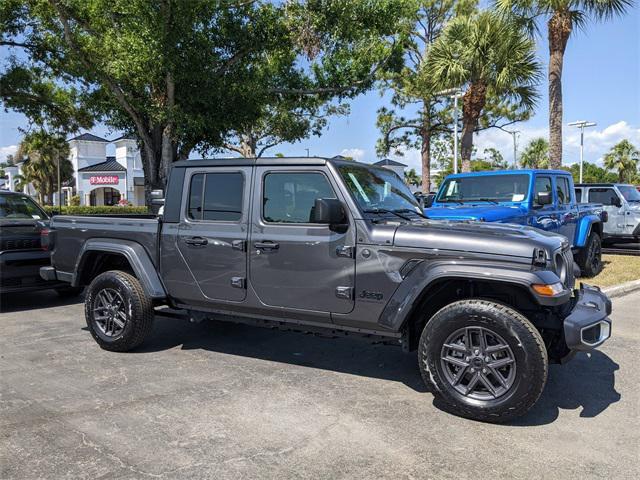 new 2025 Jeep Gladiator car, priced at $47,385