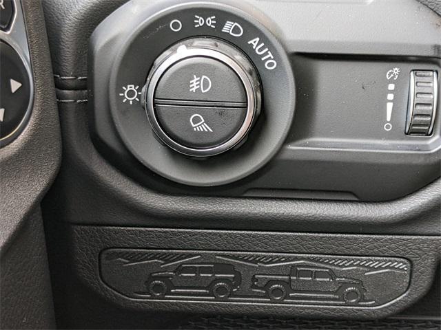 new 2025 Jeep Gladiator car, priced at $60,110