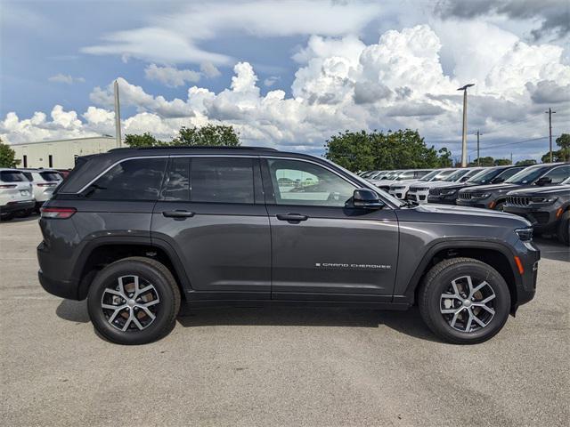 new 2025 Jeep Grand Cherokee car, priced at $45,185