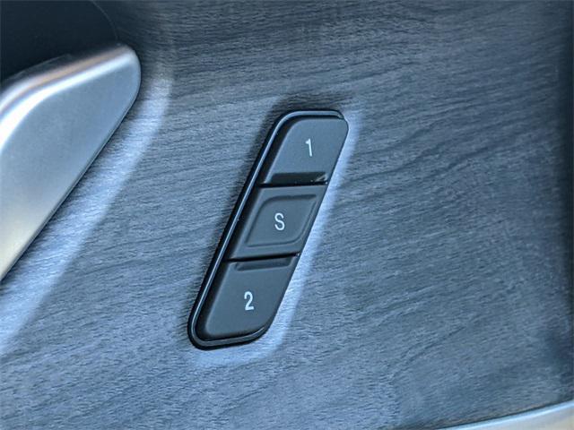 new 2025 Jeep Grand Cherokee car, priced at $45,185