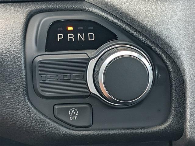 new 2025 Ram 1500 car, priced at $45,725