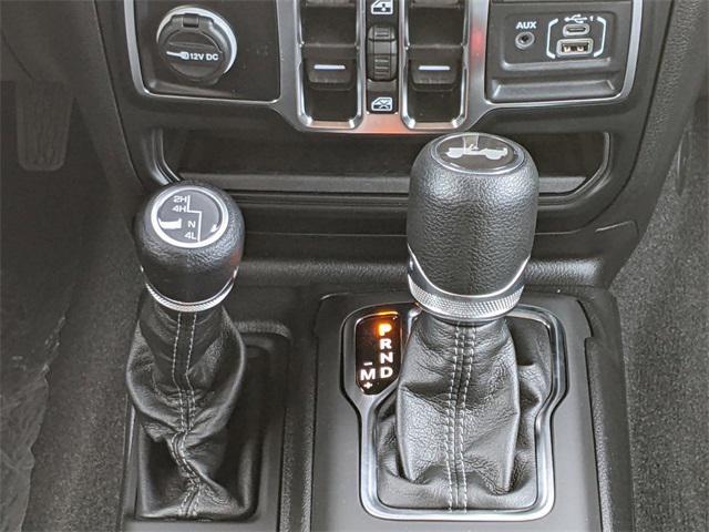 new 2025 Jeep Wrangler car, priced at $40,645