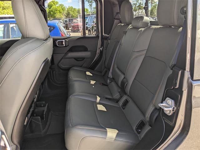 new 2025 Jeep Gladiator car, priced at $59,745