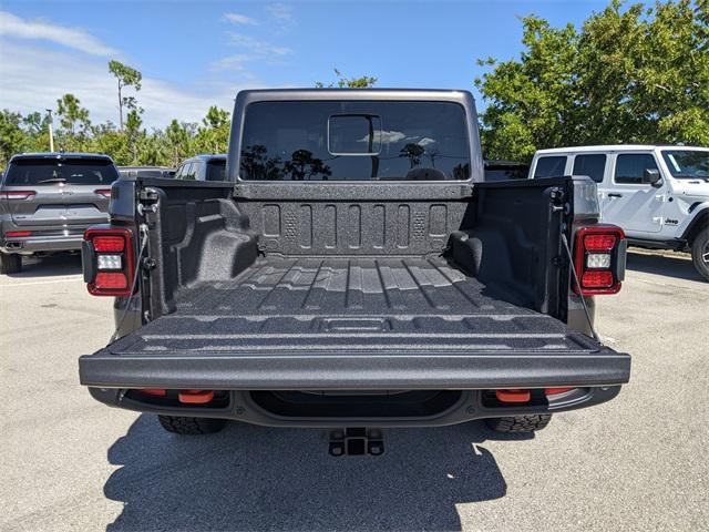 new 2025 Jeep Gladiator car, priced at $59,745