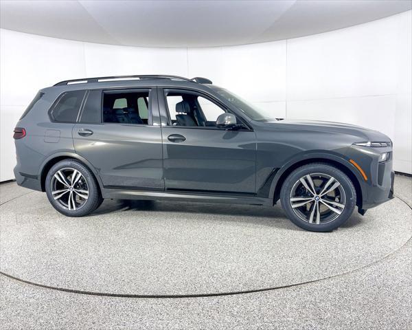 new 2025 BMW X7 car, priced at $100,935