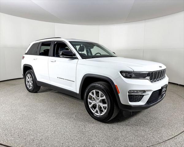 used 2022 Jeep Grand Cherokee car, priced at $34,000