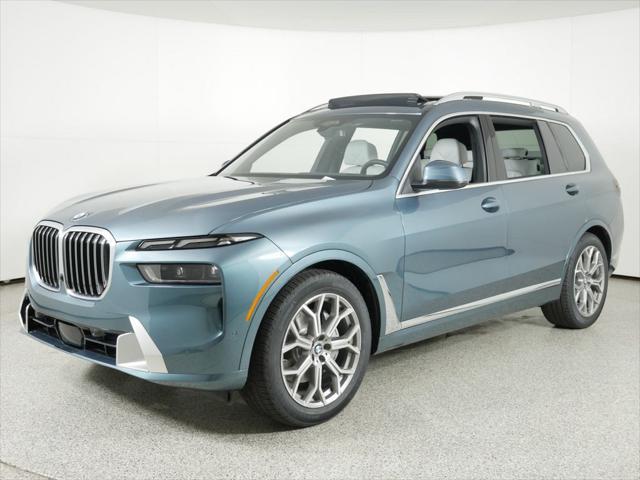 new 2025 BMW X7 car, priced at $93,635