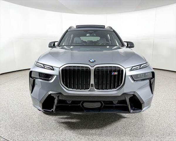 new 2025 BMW X7 car, priced at $116,480