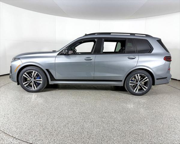 new 2025 BMW X7 car, priced at $116,480