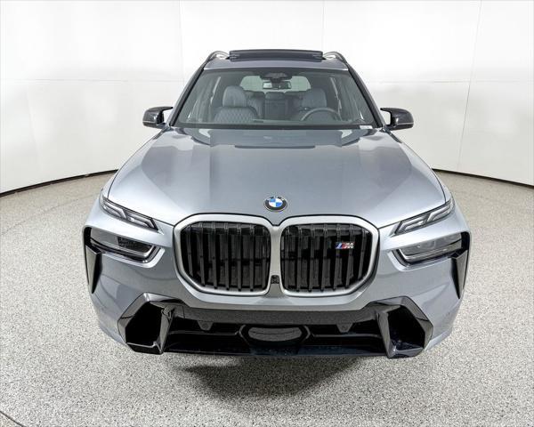 new 2025 BMW X7 car, priced at $116,480