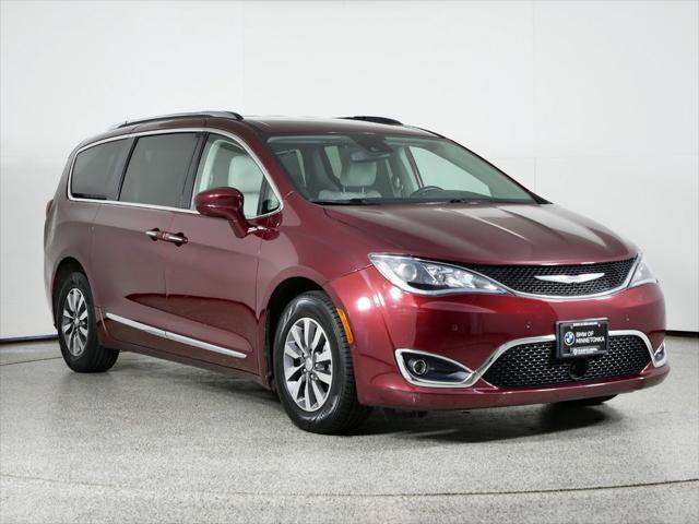 used 2020 Chrysler Pacifica car, priced at $19,000